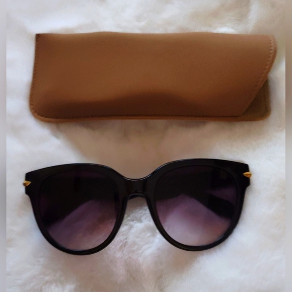 Elements Sunglasses.  New - Picture 1 of 3